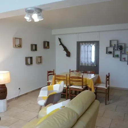 4 Etoiles Par Cdt Dordogne Apartment Le Pizou